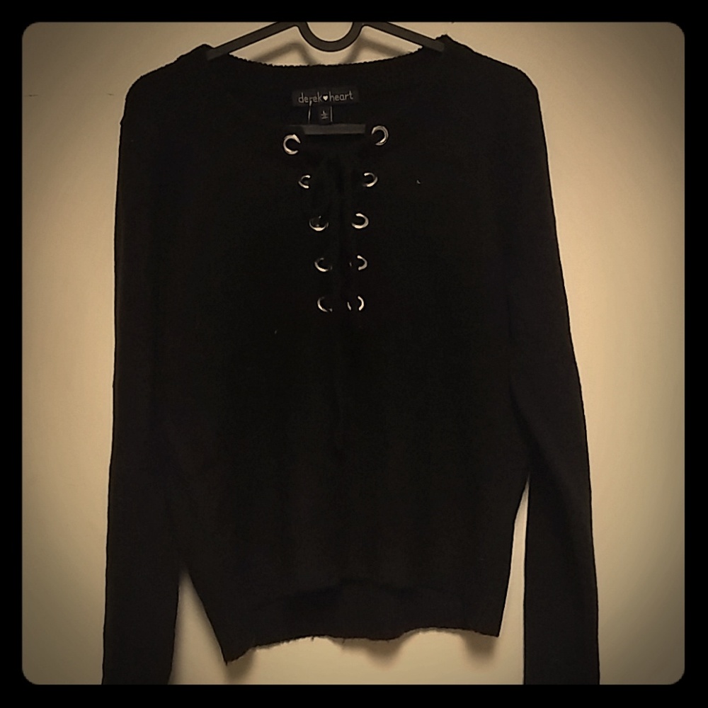 lace up sweater